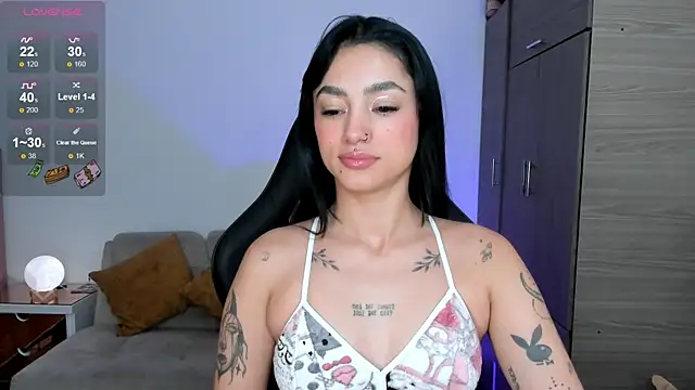 Lizzie corner v online show from 01.15.26