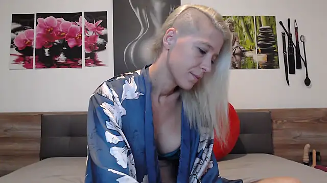 Naschkatze01 online show from 09.25.25