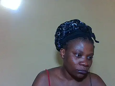 Snapshot of Sweetbaby004 chatting on 06.26.26 Sweetbaby004 online show from 06.26.26