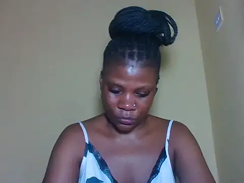 Snapshot of Sweetbaby004 chatting on 07.16.26 Sweetbaby004 online show from 07.16.26
