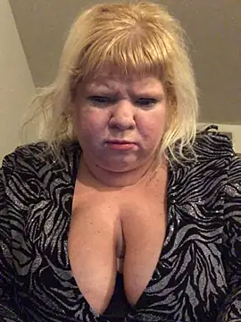 Snapshot of JemJensen30 chatting on 02.01.25 JemJensen30 online show from 02.01.25