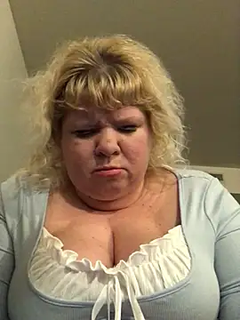 Snapshot of JemJensen30 chatting on 03.16.25 JemJensen30 online show from 03.16.25