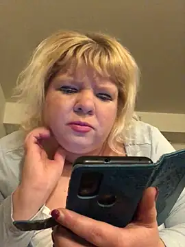 Snapshot of JemJensen30 chatting on 03.20.25 JemJensen30 online show from 03.20.25