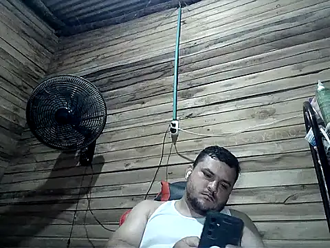 Snapshot of Arcangel_05 chatting on 06.16.26 Arcangel 05 online show from 06.16.26