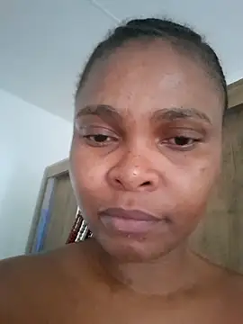 SweetAppleCandyxx online show from 11.06.25