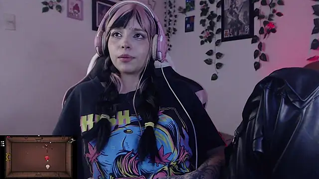 Snapshot of MaryJannes chatting on 01.02.25 MaryJannes online show from 01.02.25