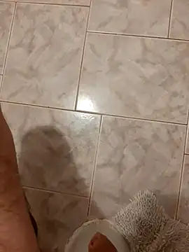 Snapshot of Alex_7422 chatting on 10.27.25 Alex 7422 online show from 10.27.25