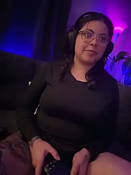 drizzypeach602 online show from 11.24.25