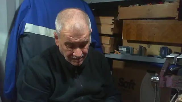 nonnomaturobisex online show from 12.22.25