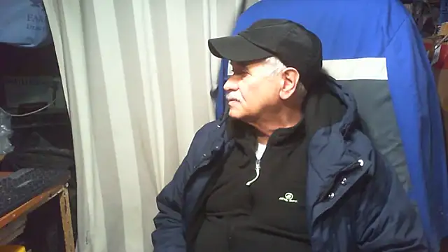 nonnomaturobisex online show from 03.08.26