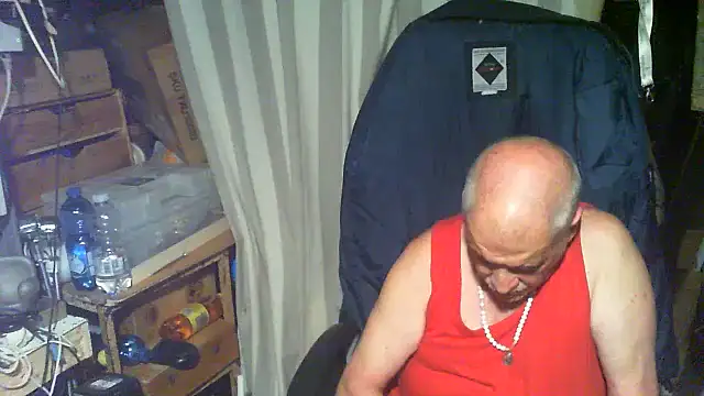 Snapshot of nonnomaturobisex chatting on 06.15.26 nonnomaturobisex online show from 06.15.26