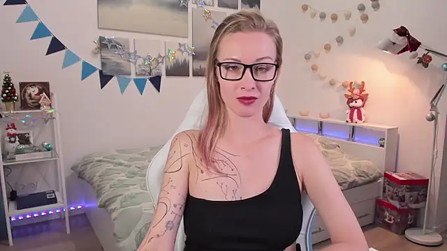 MissRightX online show from 12.09.24