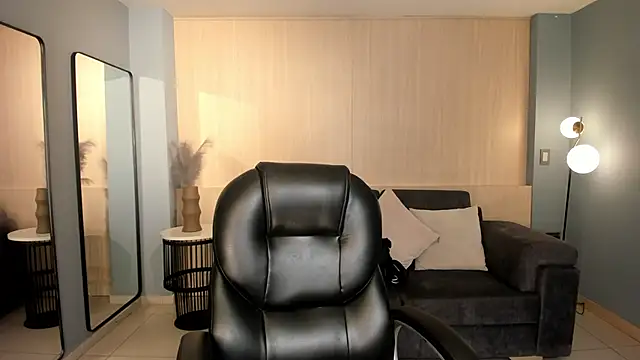 LexieWayne online show from 12.19.25