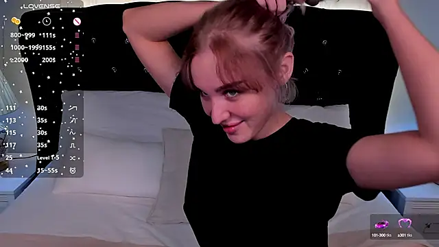 LianaFord online show from 09.22.25