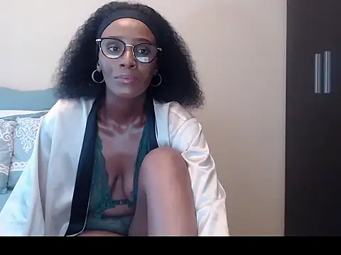 yummycherryxx online show from 10.27.25