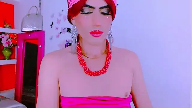 Snapshot of priscilahotker chatting on 01.18.25 priscilahotker online show from 01.18.25