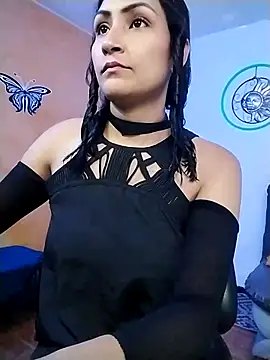 Snapshot of leah-666 chatting on 03.13.25 leah-666 online show from 03.13.25