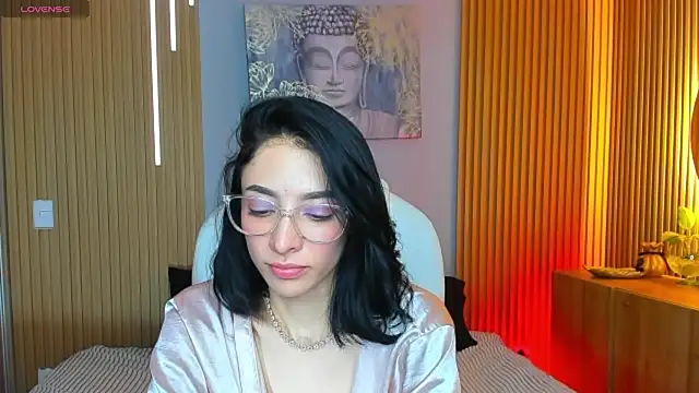 Snapshot of barbie_scoth_ chatting on 06.07.26 barbie scoth online show from 06.07.26
