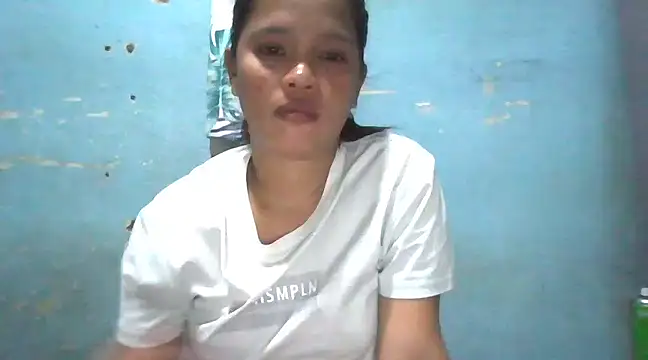 Snapshot of Silly_Girl21 chatting on 02.24.25 Silly Girl21 online show from 02.24.25