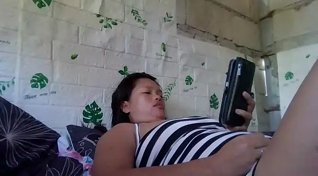 Snapshot of Silly_Girl21 chatting on 03.14.25 Silly Girl21 online show from 03.14.25