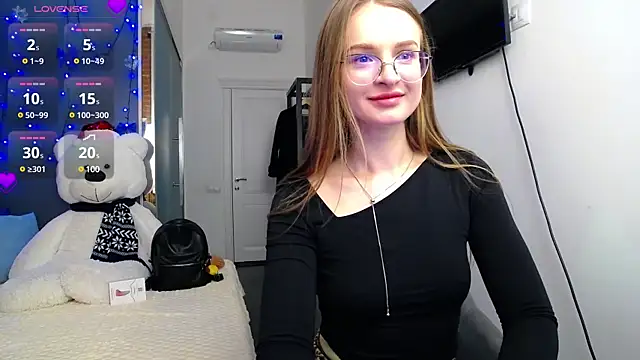 KateJonson online show from 02.07.25