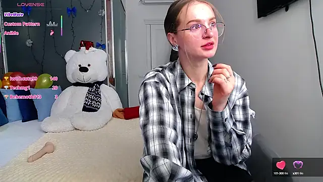 KateJonson online show from 02.20.25