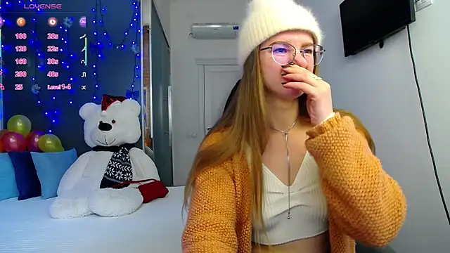 KateJonson online show from 02.22.25