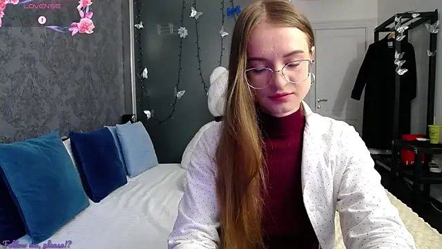 KateJonson online show from 10.01.25