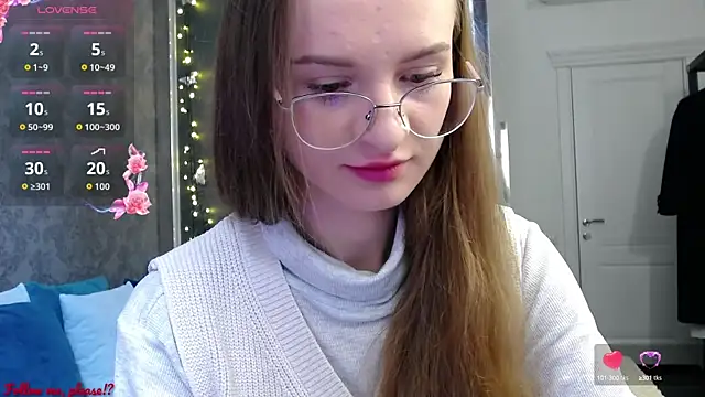 KateJonson online show from 10.07.25