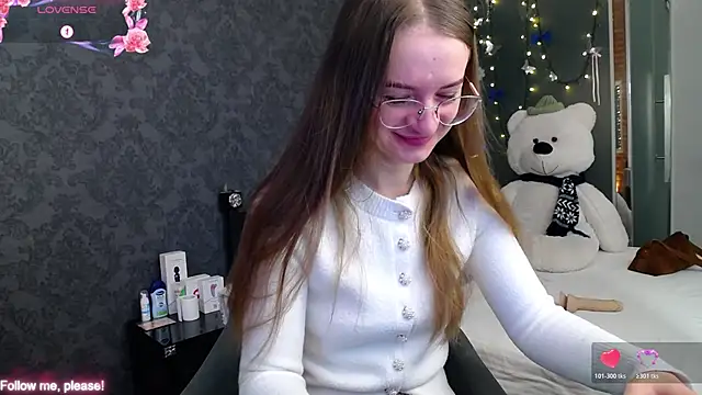 KateJonson online show from 11.25.25