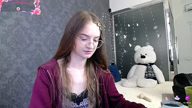 KateJonson online show from 06.12.26