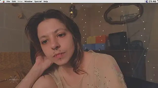 Snapshot of Kryptosworld chatting on 06.23.26 Kryptosworld online show from 06.23.26