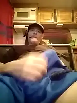 truckerlove69 online show from 12.05.24