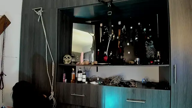 sweet  wild online show from 02.28.25