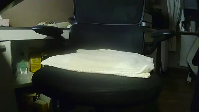 suedel65 online show from 04.16.26