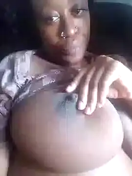 Snapshot of ChocoLisa chatting on 03.22.25 ChocoLisa online show from 03.22.25