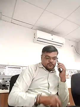 Desi Londa 143 online show from 09.18.25