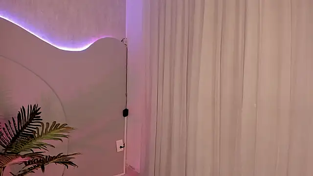 Emma Morgann online show from 03.18.26