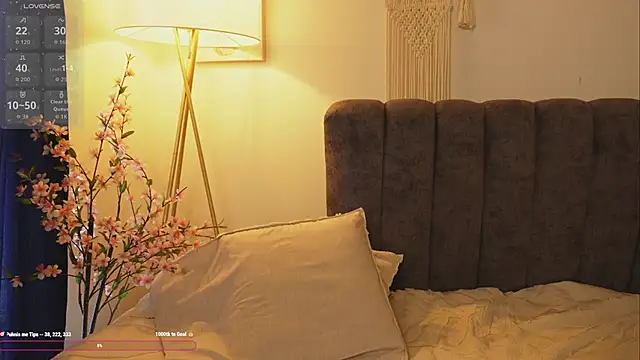 bunnycuteshy online show from 09.18.25