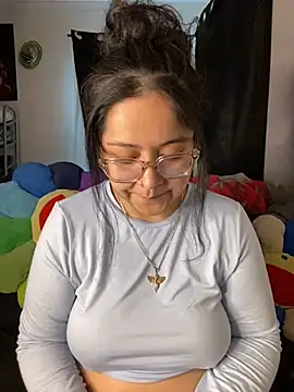 Snapshot of MsConejitaa chatting on 12.11.24 MsConejitaa online show from 12.11.24