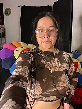 Snapshot of MsConejitaa chatting on 01.08.25 MsConejitaa online show from 01.08.25