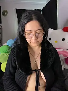 Snapshot of MsConejitaa chatting on 02.08.25 MsConejitaa online show from 02.08.25