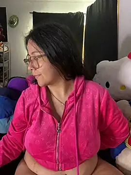 Snapshot of MsConejitaa chatting on 02.11.25 MsConejitaa online show from 02.11.25
