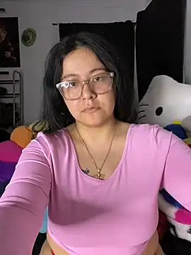 Snapshot of MsConejitaa chatting on 02.15.25 MsConejitaa online show from 02.15.25