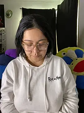 Snapshot of MsConejitaa chatting on 02.16.25 MsConejitaa online show from 02.16.25