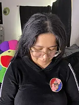 Snapshot of MsConejitaa chatting on 02.25.25 MsConejitaa online show from 02.25.25
