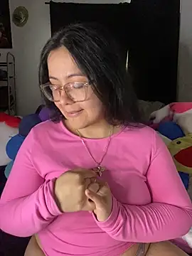 Snapshot of MsConejitaa chatting on 03.14.25 MsConejitaa online show from 03.14.25