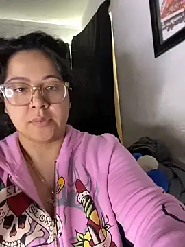 Snapshot of MsConejitaa chatting on 03.18.25 MsConejitaa online show from 03.18.25