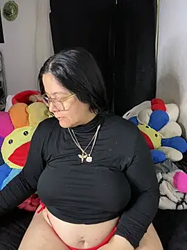 Snapshot of MsConejitaa chatting on 05.01.26 MsConejitaa online show from 05.01.26
