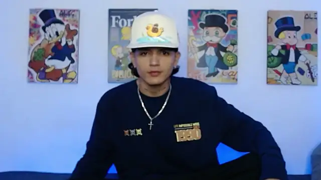 Snapshot of andersonZ998 chatting on 02.16.25 andersonZ998 online show from 02.16.25